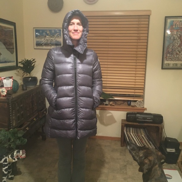 NFS—Moncler Doudoune Legere size 3 - Picture 10 of 10